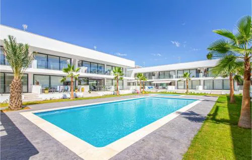 Lovely Apartment In Mar De Cristal