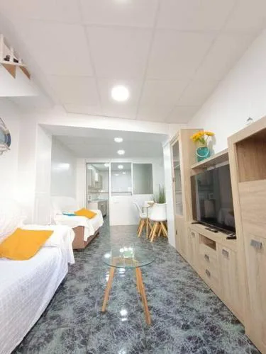 casita en playa de la colonia