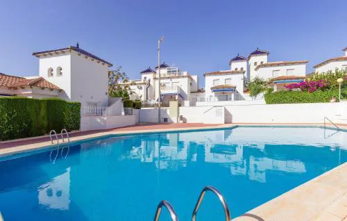 3 Bedroom Lovely Home In Cartagena