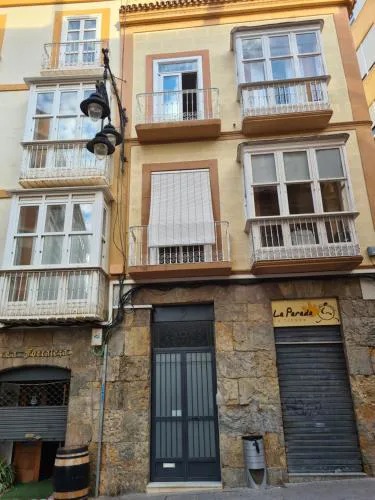LOS BALCONES DE LA CALLE CAÑON