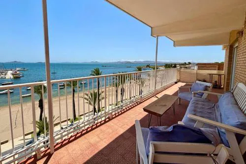 Casa Playa de la Concha by Rental Hero