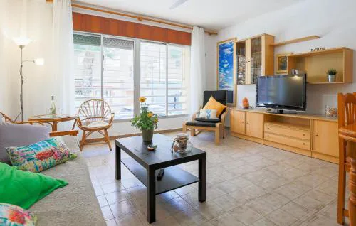 Nice Apartment In Los Alcazares