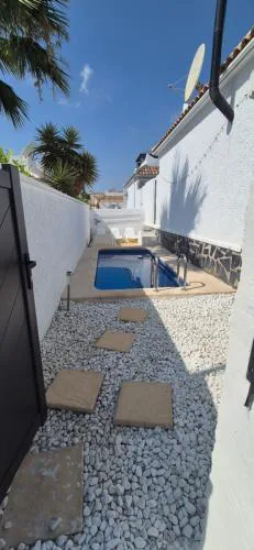 Villa with private pool