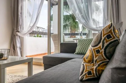 Casa Hali - Azure Property Rentals