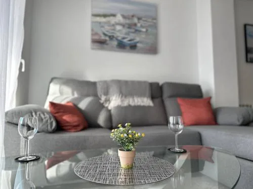 Bright & modern 2 bedroom apartment - TR721LT