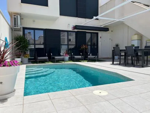 Appartement piscine privée