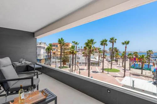 Elegance Apartment "Seaside Retreat"