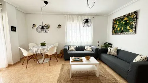 Low Price Modern Apartment Aircon & Filter Water