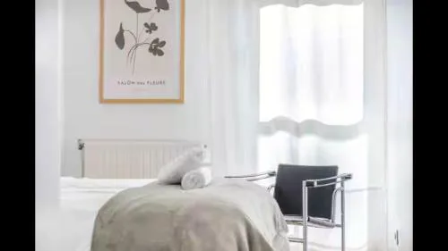 The Comfortable Apartment by Clabao