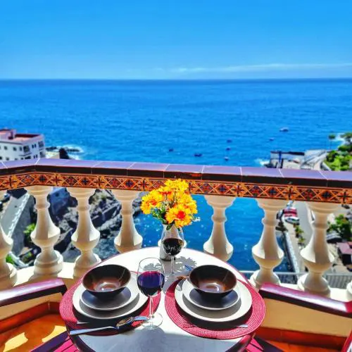 FRONT LiNE OCEAN ViEW 2BeD Wi-Fi YOUR HOLiDAY HOME