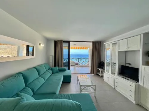 Playa de la Arena Holiday Home by Sydney