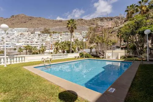 The large terrace, fantastic view on Los Gigantes