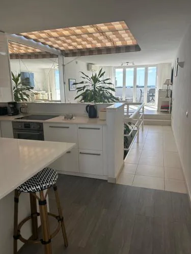 314 Colony Club