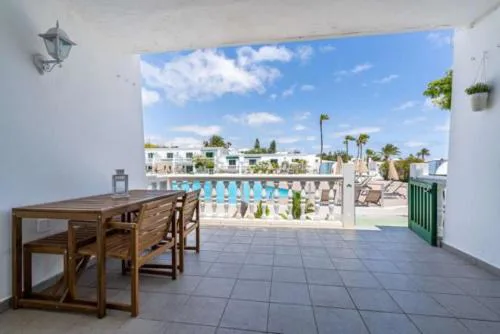 Auralis Apartment