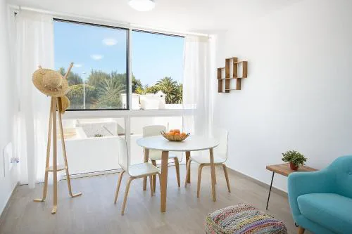 Blue Volcano - Pool and Gym in Sport Center Fariones included By Lanzarote Vacation Homes
