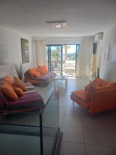 Club Del Mar No.8