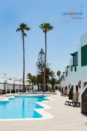 Estrella del Mar VV ground floor apt wifi IPTV AIRCON San Fermin
