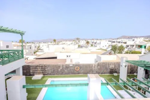 Las Palmeras 7