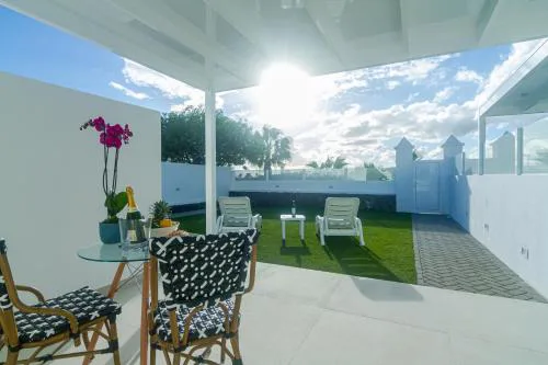Rooms & Suites Princesa Leticia - Puerto del Carmen, Lanzarote - Near the Beach