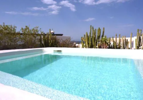 Villa Mare Bella Chao sea view private heated solar pool AC