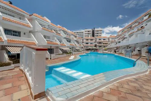 Golden Sun Penthouse Las Floritas
