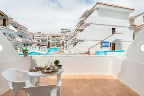 Oasis Beach las Floritas