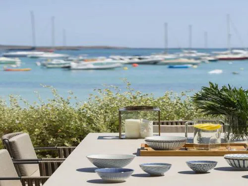 Colonia Beach House