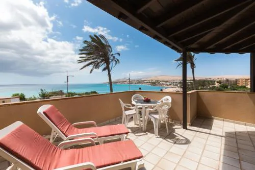 Home2book Sea Front El Granillo, Beach & Wifi