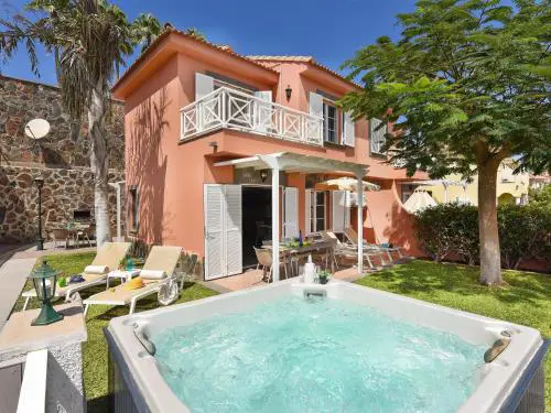 Chalet in Playa del Inglés near Maspalomas Dunes
