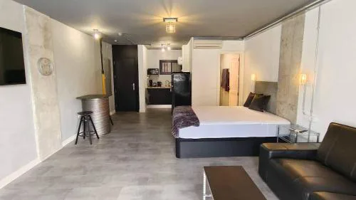Nice Industrial Studio Teror 206