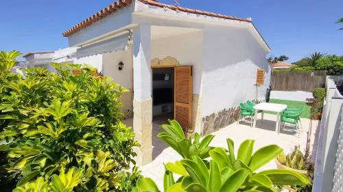 Precioso Bungalow 4 by CASAS COCODRILO