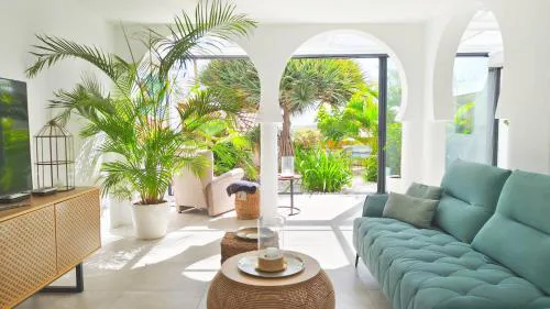 Stylish Holiday Home with Sea View in Maspalomas