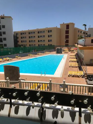 Yumbo Beach Apartment Perfect location free fast WIFI