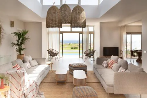 Ereza White Homes