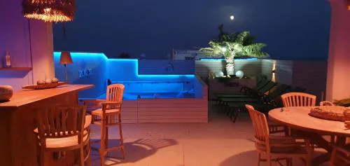 VILLA 28