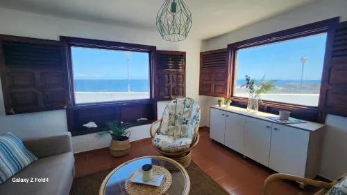 Villa Salada on the Ocean Shore