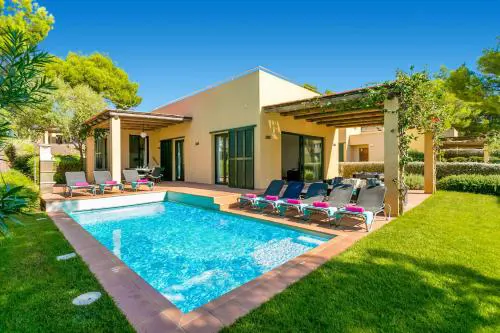 Villa Josefa by Villa Plus