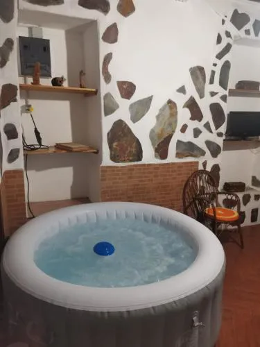Casita Rural con Jacuzzi climatizado.