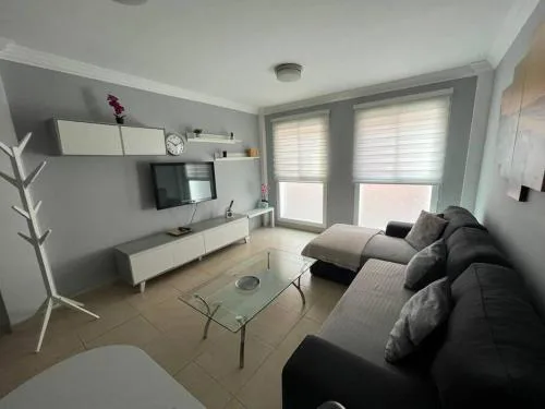 Piso familiar 2 dorm. Cocina