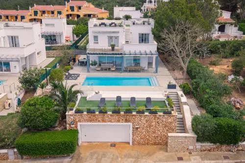 V196 Villa Brisa by Menorcarentals Villas