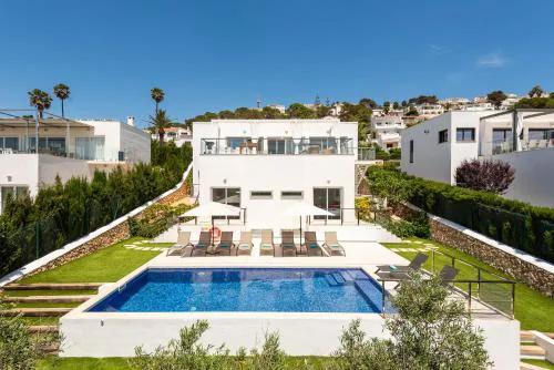 Villa Paradise by Escape Home