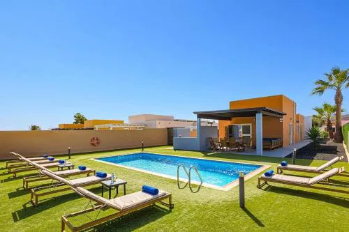 Villa Humaik by Villa Plus