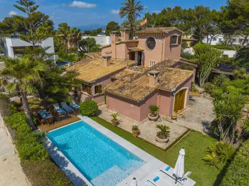Villa Plomer Serra