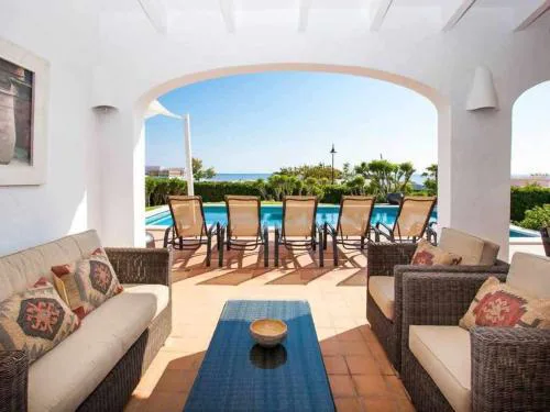 Villa Bini Oran- Gran piscina, vistas al mar