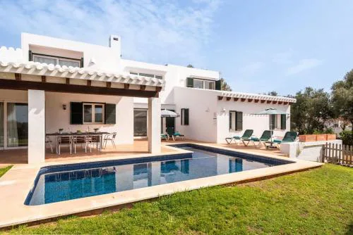 Villa Binixop by Villa Select