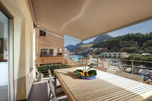 Nuria Apt