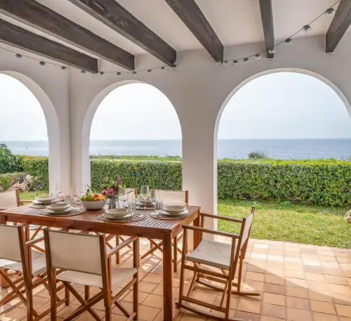 Seafront Modern Villa - Sunset Views - Monthly Bookings