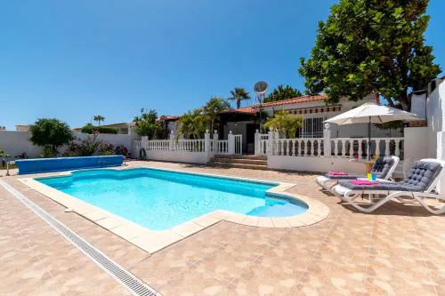 Beautiful and Spacious 4 Bedroom Villa