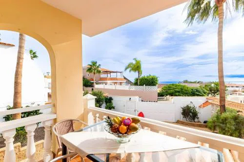 Spacious Villa Victoria Heated Pool