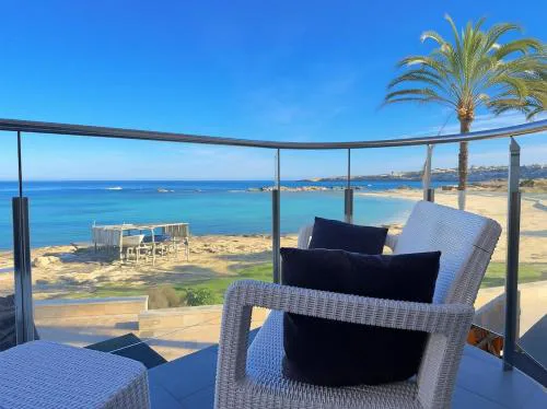 Apartamento frente al mar con balcón